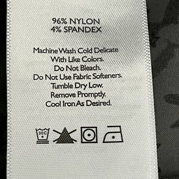 Eddie Bauer High Rise Travex Cargo Capris - Printed Gray/Black - 14 - Picture 8 of 9